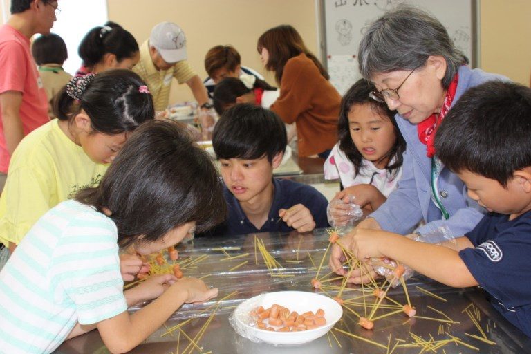 子ども向け建築ワークショップ (3)_525.jpg