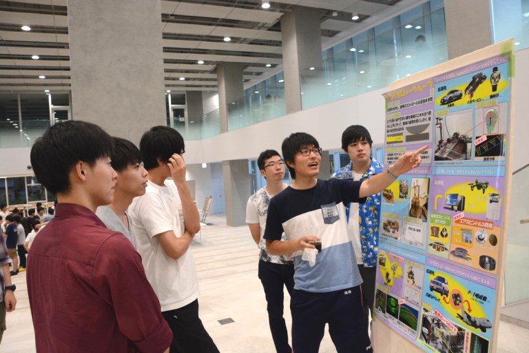 機械学生交流会 (2)_525.jpg
