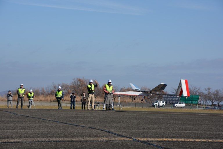 無人飛行機研究プロジェクト (4)_525.jpg