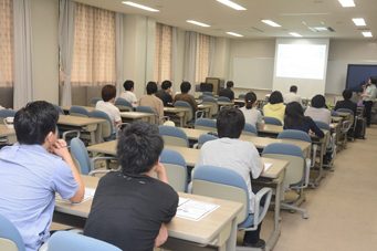 工学部研究会1_341.jpg