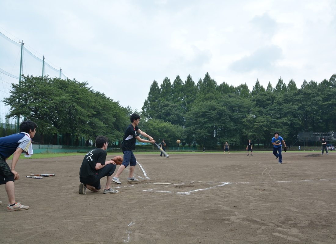 工hp報「ソフトボール大会」01.jpg