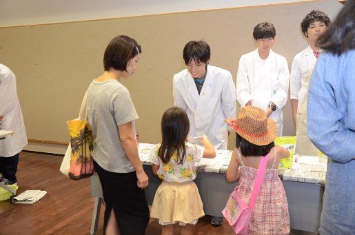 秋山先生サイエンスショー (1)_341.jpg