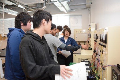 電気電子工学実験３ (4)_341.jpg