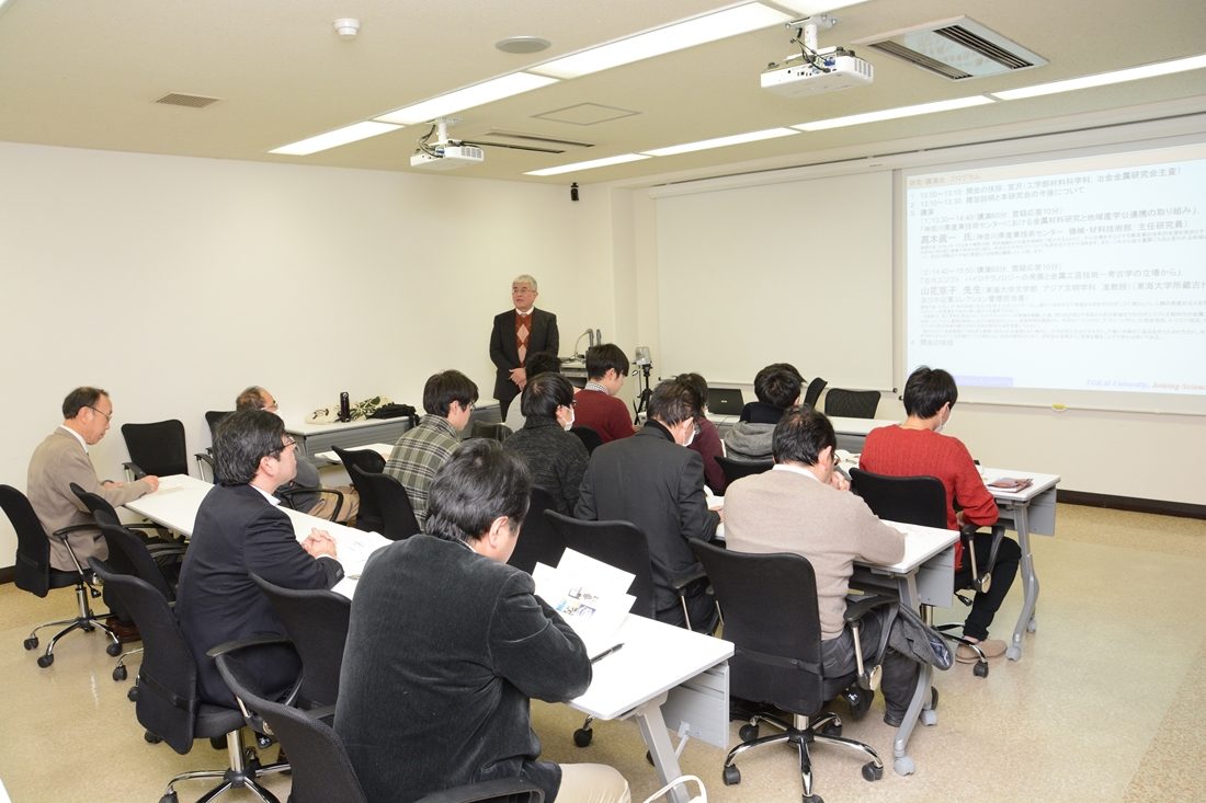 工hp報「工学部研究会」 (5).jpg