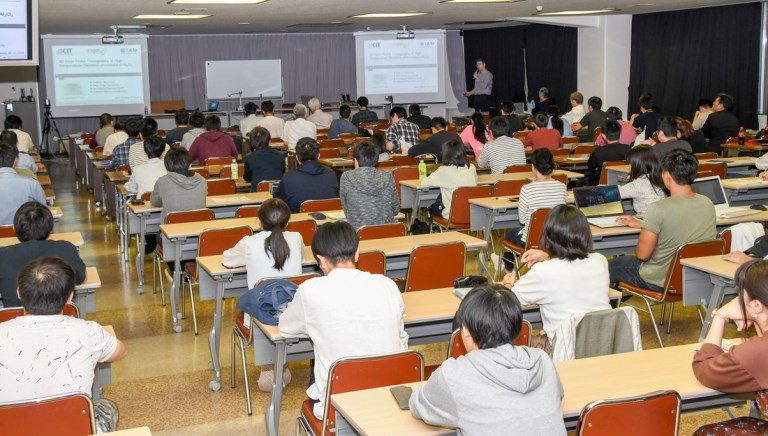 材料科学講演会 (2)_525.jpg