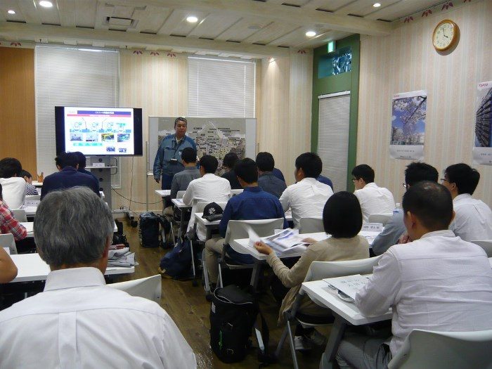 福島原発見学会 (1)_525.jpg