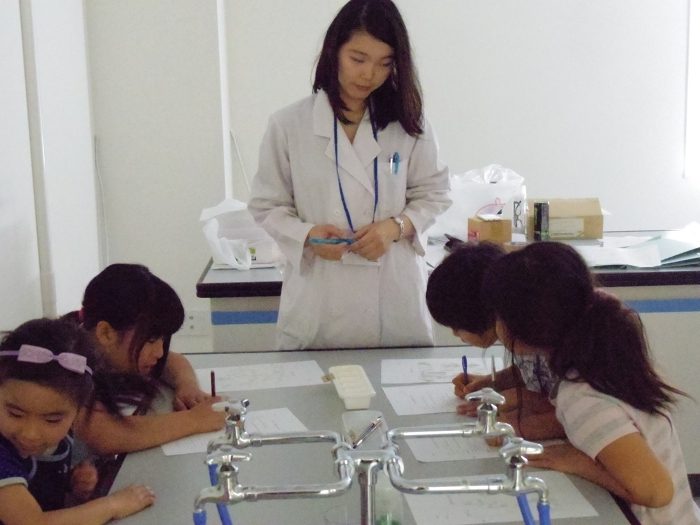 応化卒業研究 (1)_525.jpg