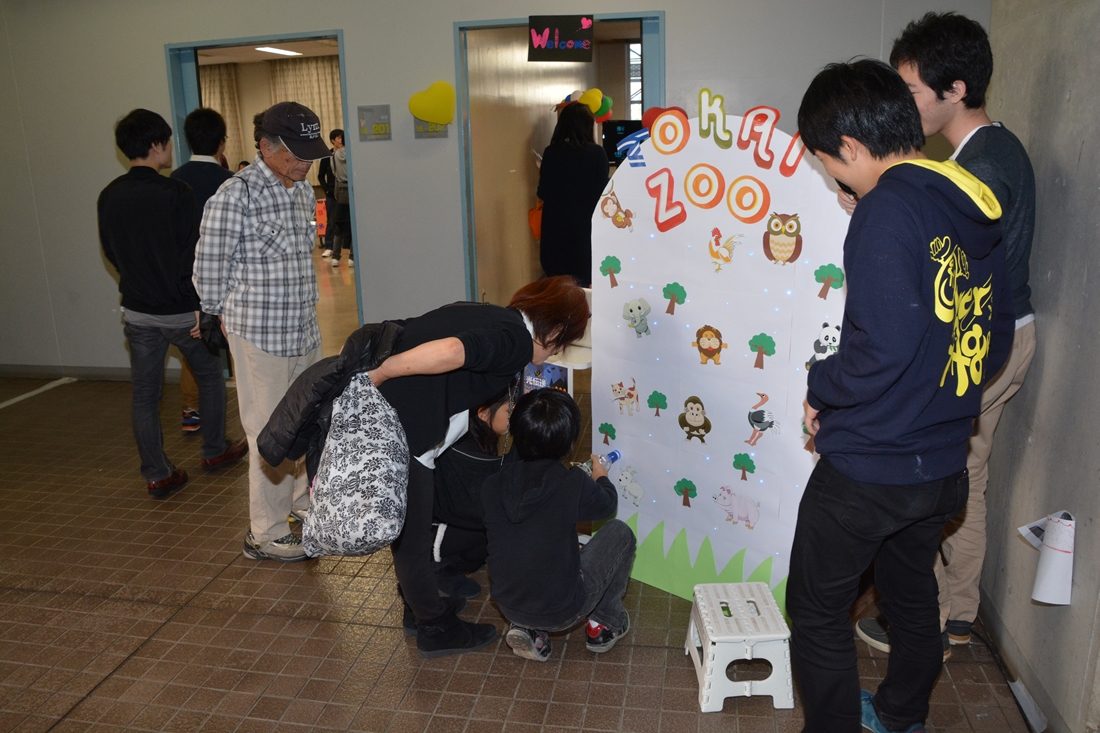 工hp報「建学祭・電気電子」02.jpg