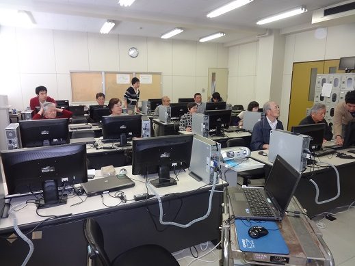 情理ｈｐ報告「一日大学生体験教室」 (2).jpg