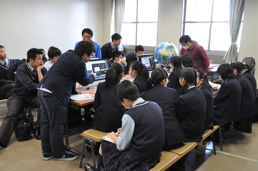 情理ｈｐ報告「理科体験授業」 (1).jpg