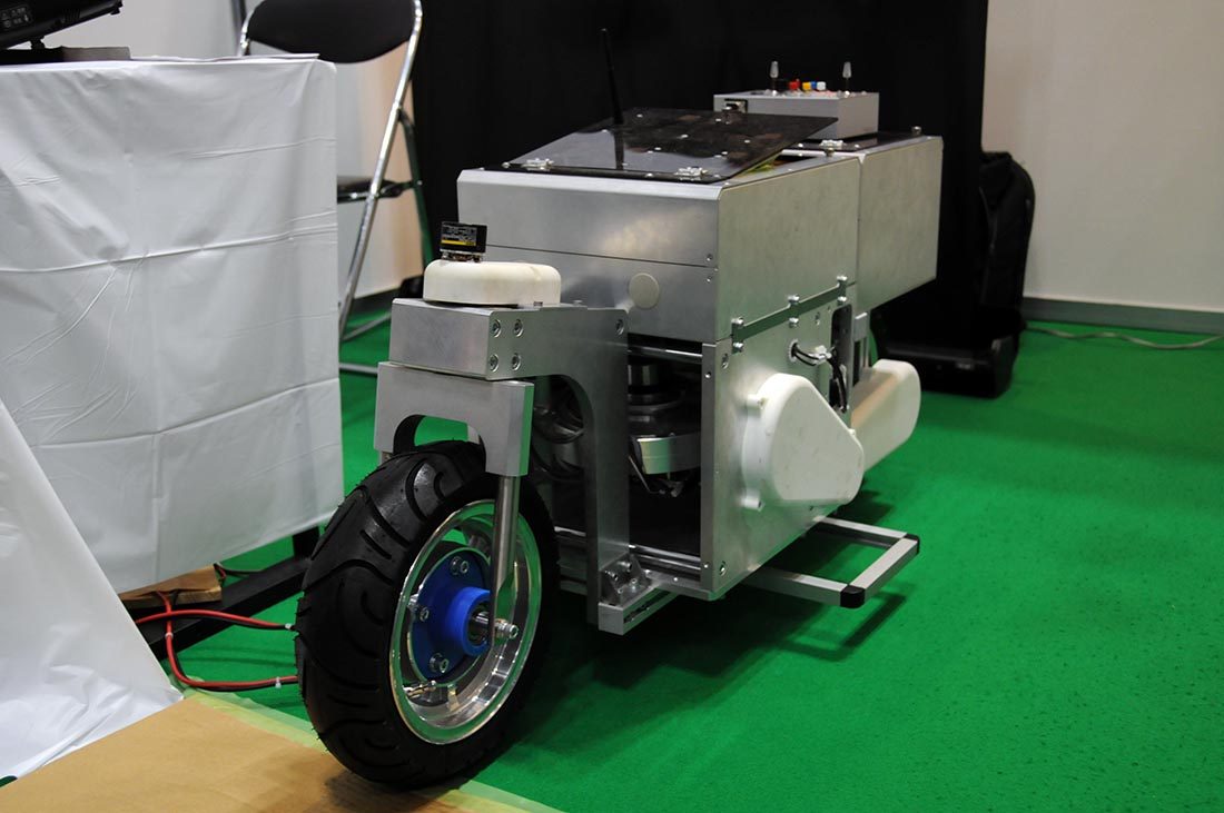 情理ｈｐ報告「ロボット展」 (2).JPG