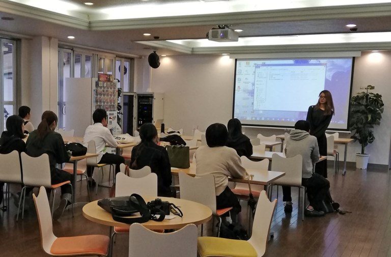 s-夏季短期留学学生帰国報告会2_525.jpg