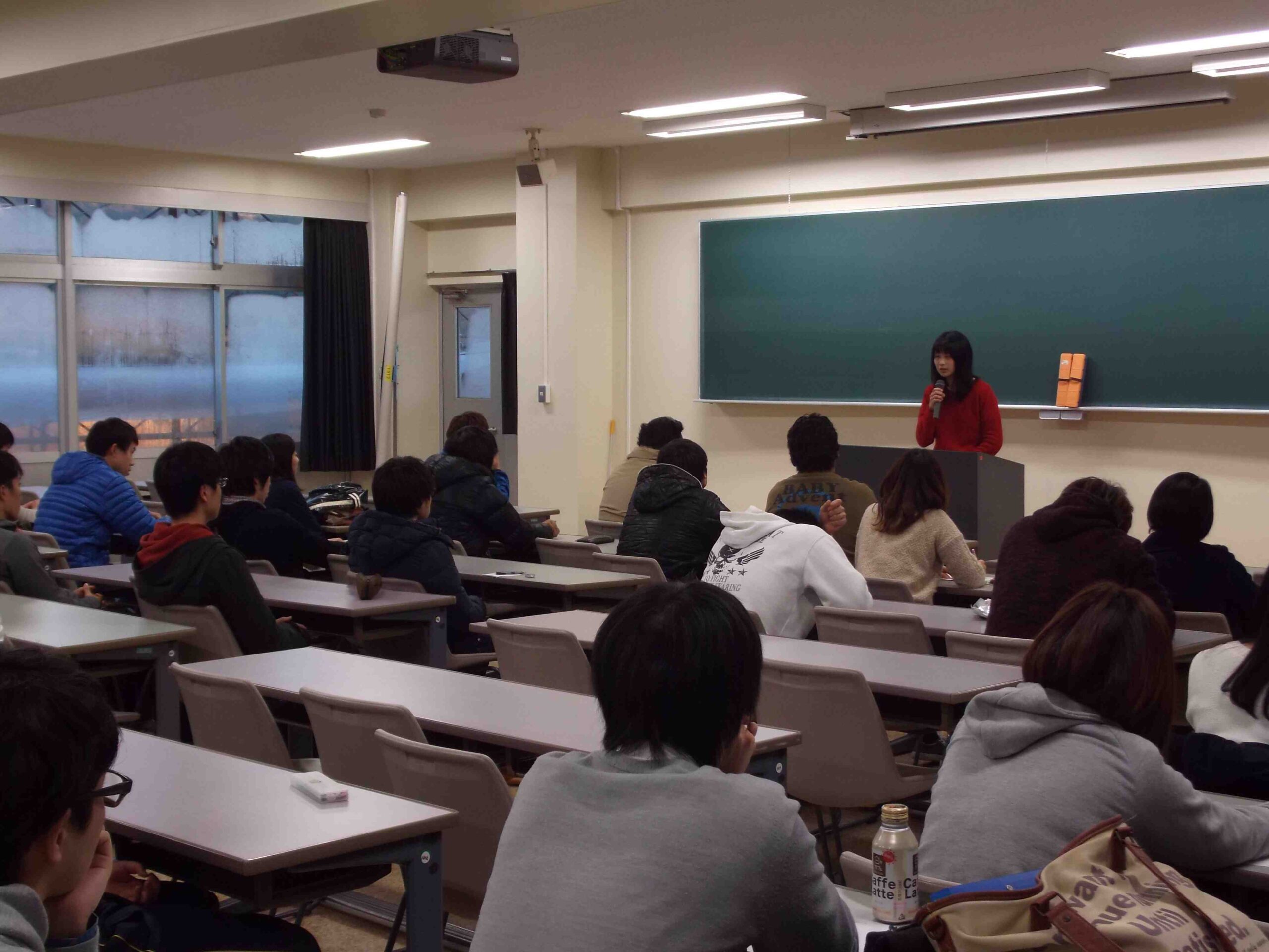 バイオサイエンス学科主催の就職支援行事を開催 (4).jpg