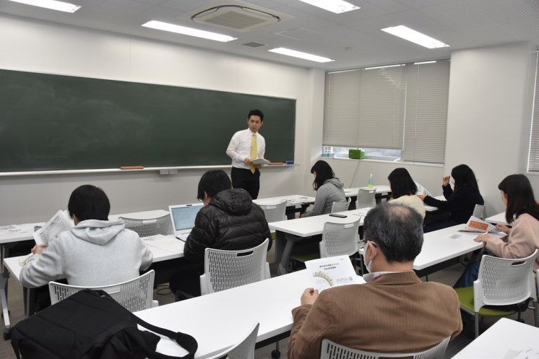 就職セミナー (1)_525.jpg