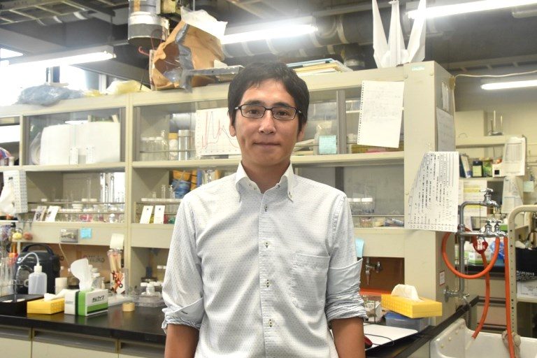 ACS論文掲載・冨田先生_525.jpg