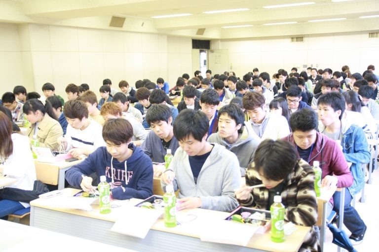 新入生研修会 (4)_525.jpg