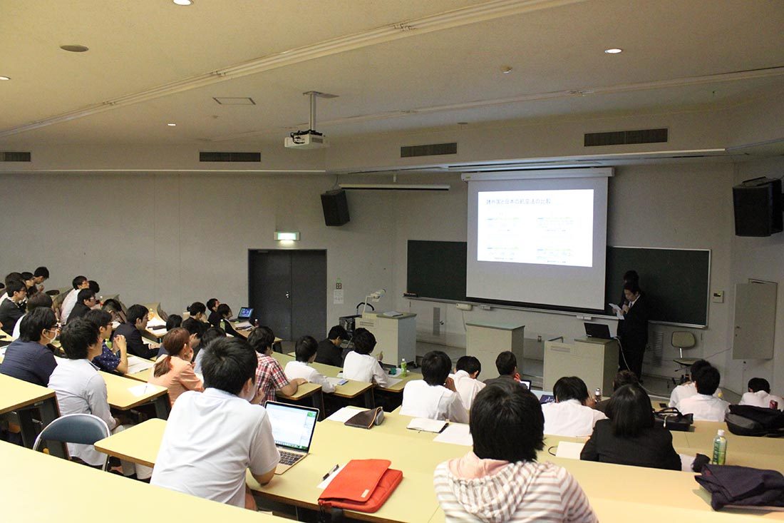 理ｈｐ報「3学部研究報告会」01.JPG