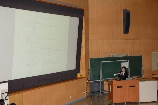理学部化学科発表会 (3)_341.jpg