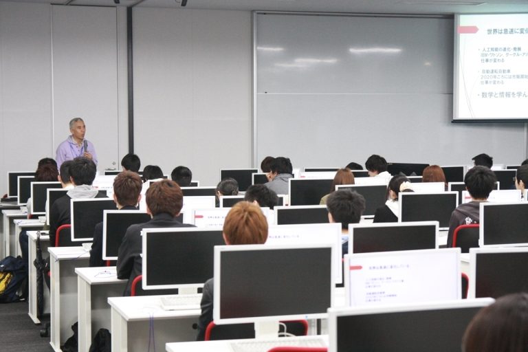 新入生研修会 (2)_525.jpg