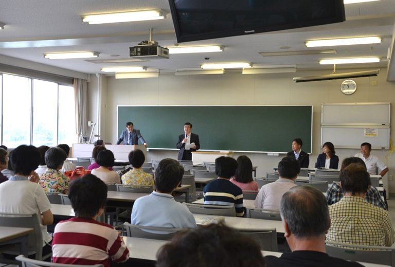 スポ大閉講式3_525.jpg