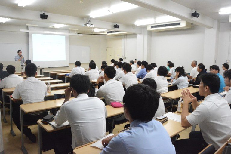健康・スポーツ科学セミナー1_525.jpg