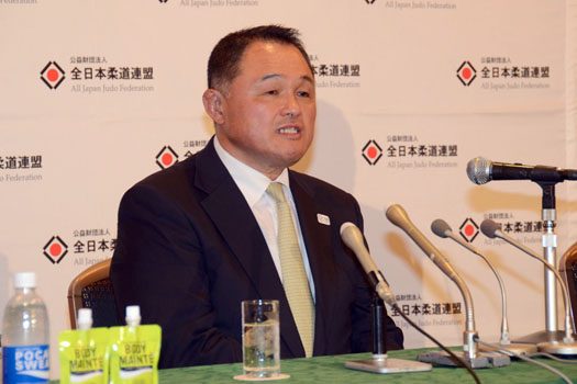 山下副学長_全柔連会長就任 (2)_525.jpg