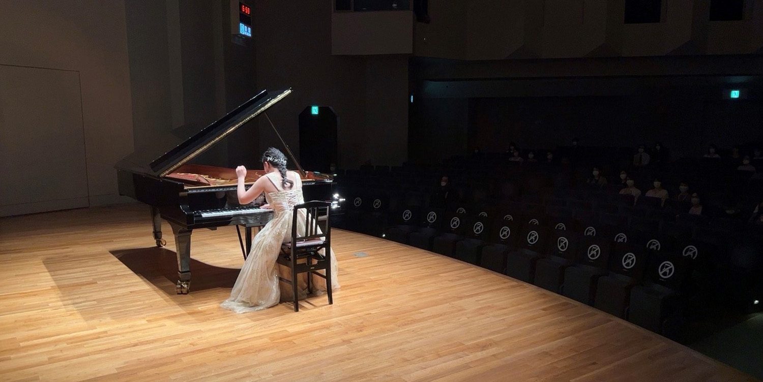 大学院芸術学研究科音響芸術専攻の修了演奏会「山﨑麻里絵ピアノ