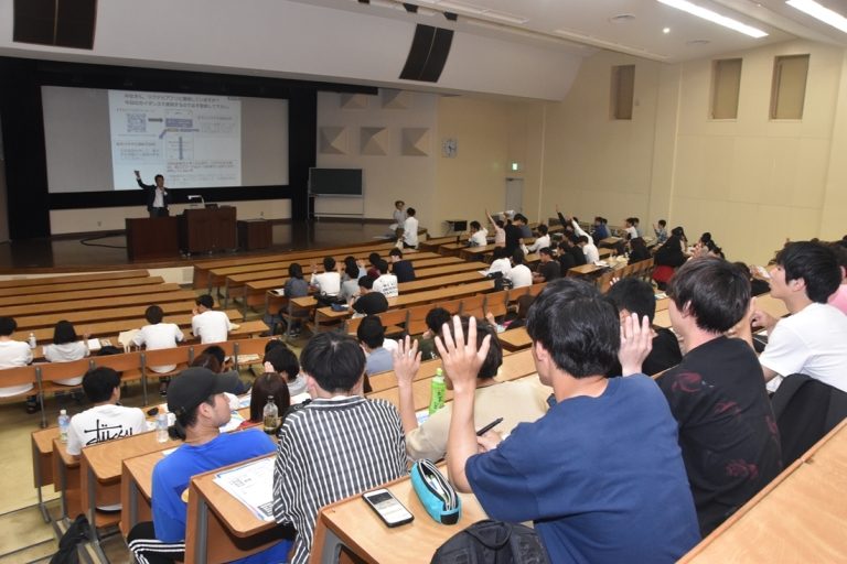 法学部就職セミナー_525.jpg