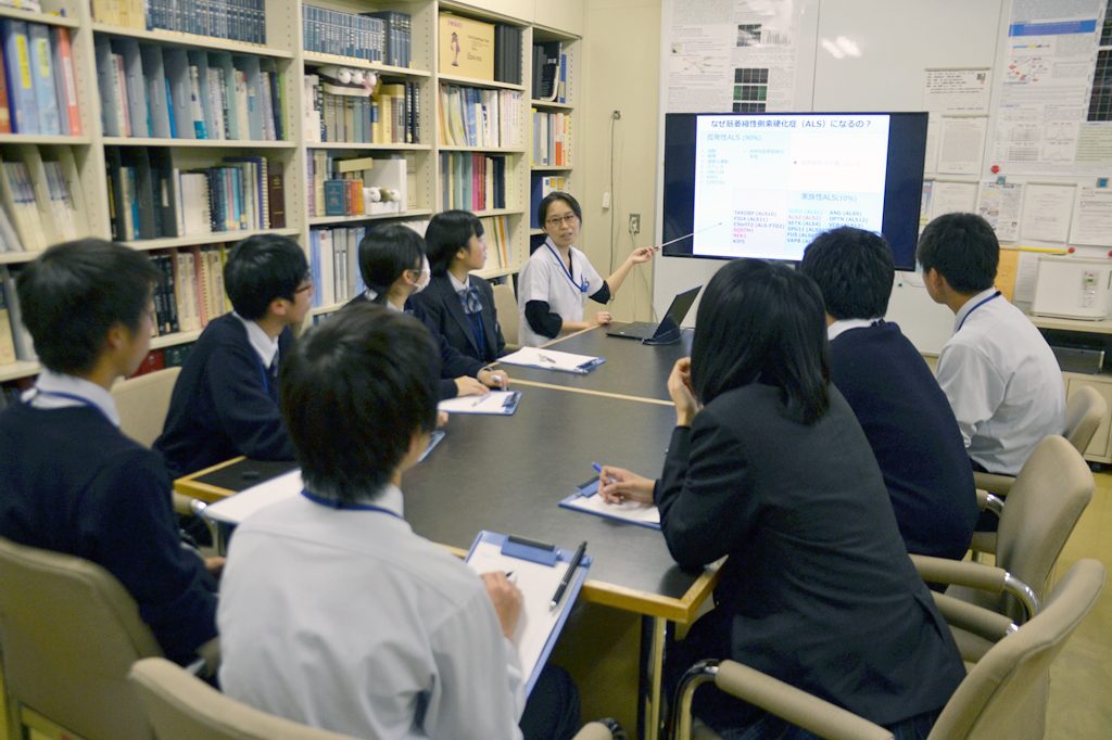 望洋医学部見学3_341.jpg