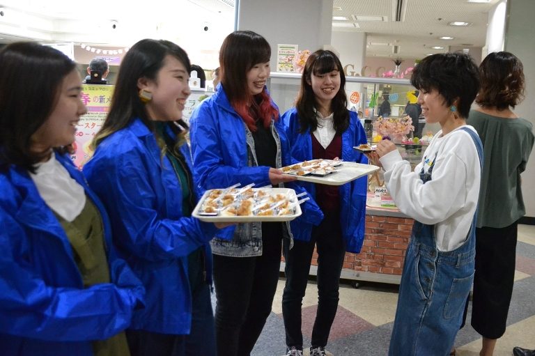 Iコミュ試食会1_525.jpg