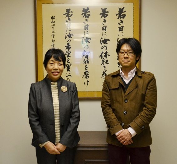 文房具寄付1_525.jpg