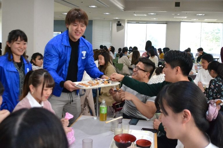 Iコミュ試食会2_525.jpg