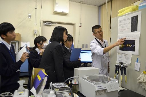 望洋医学部見学6_341.jpg