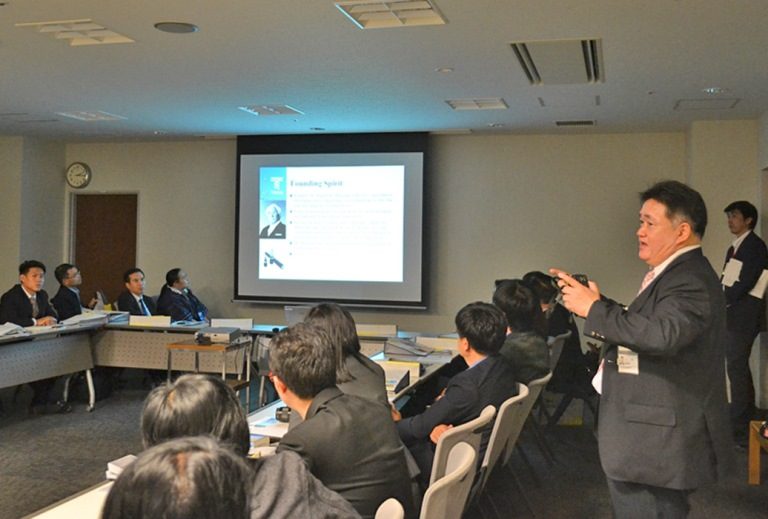 タイ医学部3_525.jpg