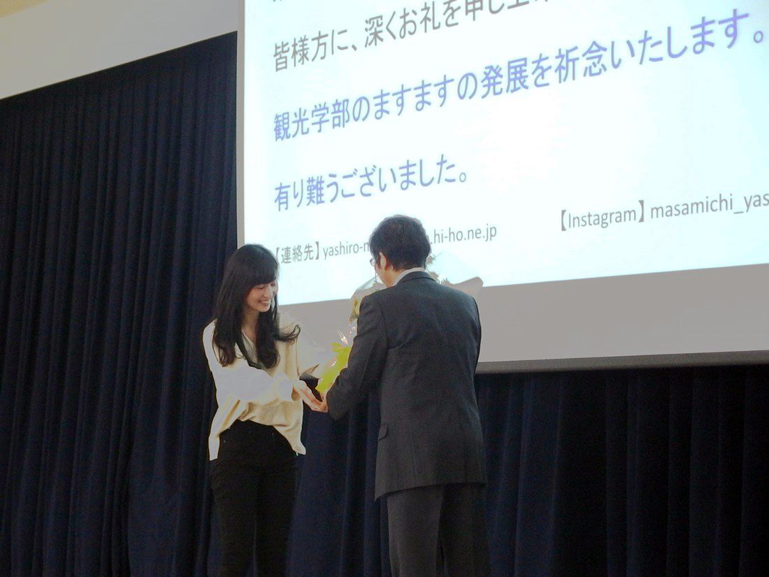 屋代前教授最終講義 (2)_525.jpg