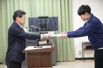 海洋学部賞2019 (1)341.jpg