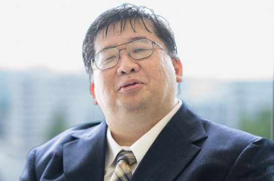 米山 忠寛