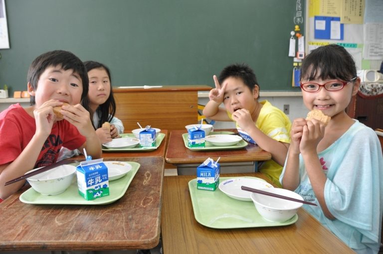 ベジタマもなか給食 (4)_525.jpg