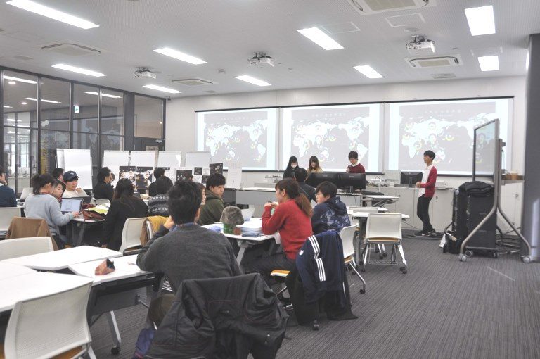 教養学部・理学部コラボ授業２_525.jpg