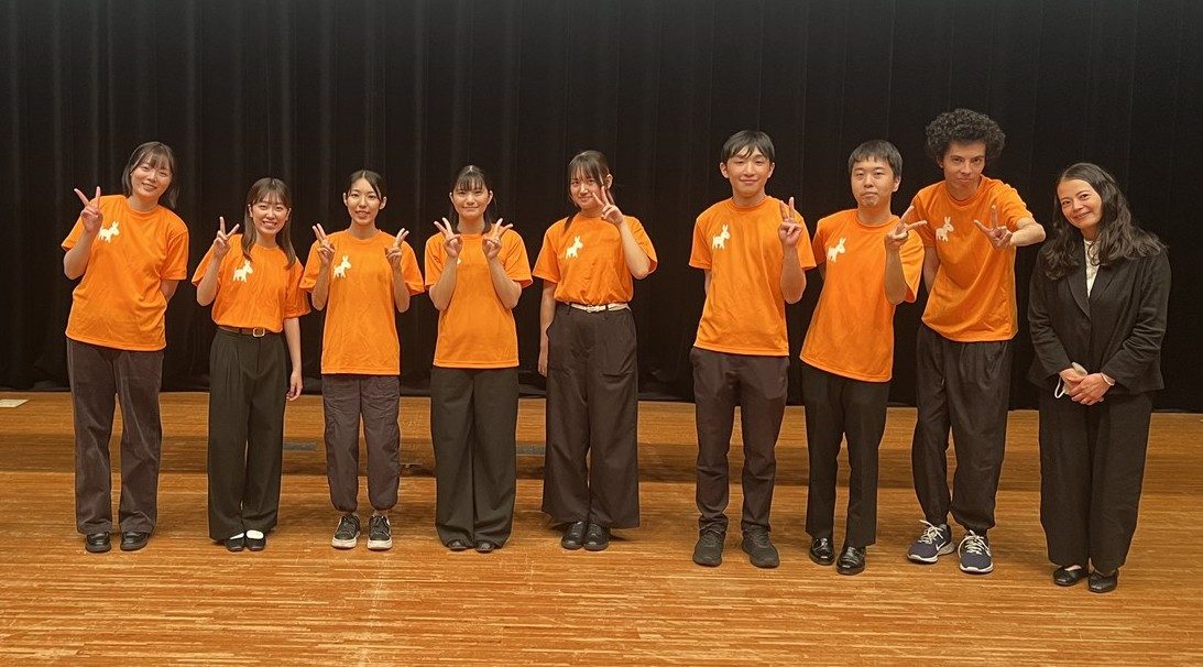 芸術学科の学生が「ひらつかオレンジフェス」に出演しました