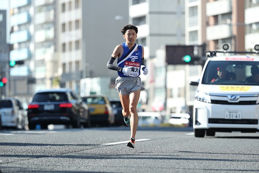 陸上競技部駅伝チームが箱根駅伝で初の復路優勝で総合2位となりました