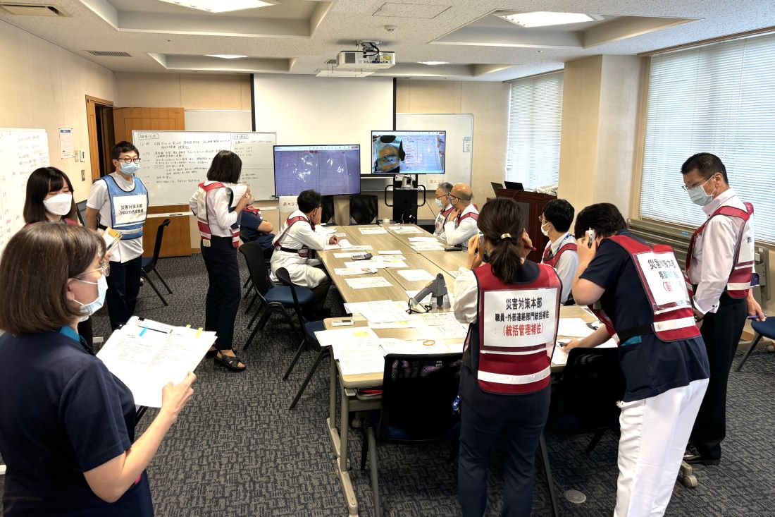 医学部付属八王子病院が「総合防災訓練・緊急医療救護所連携訓練」を